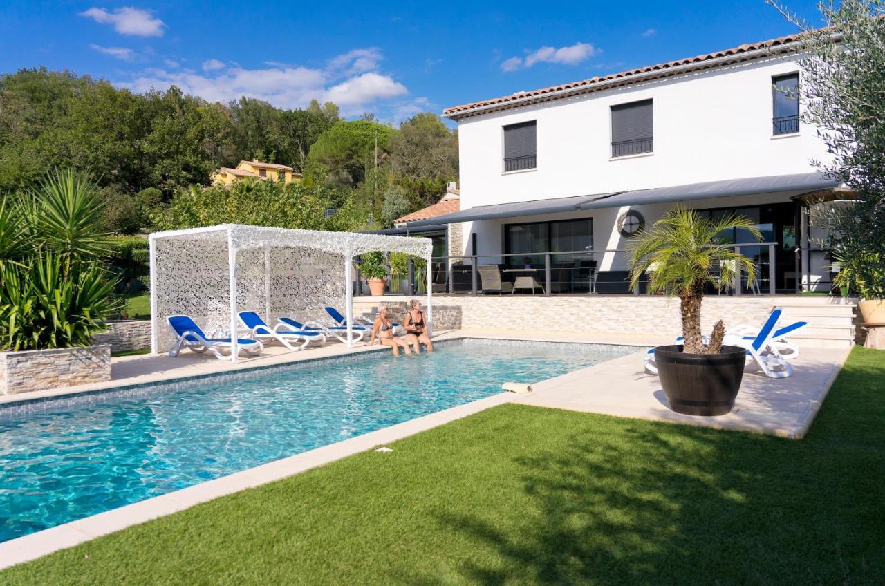 Villa Quietude Bagnols-en-Foret Luaran gambar